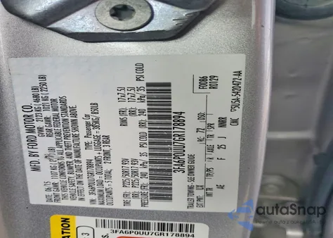 2016 Ford Fusion S Hybrid z USA, uszkodzony, nr VIN 3FA6P0UU7GR178894